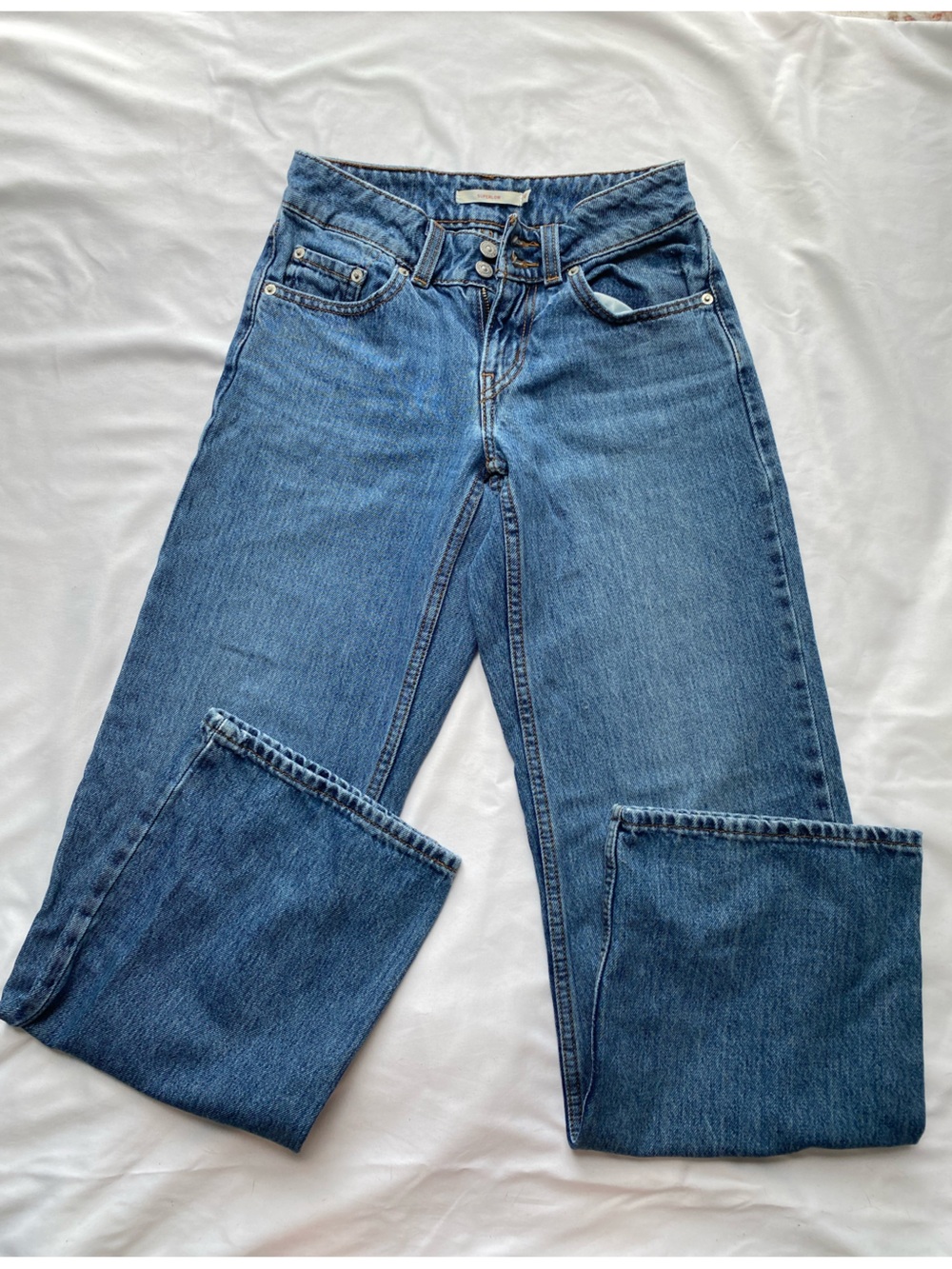 Levi's Blue Wide Leg low rise Jeans size 25 100%cotton